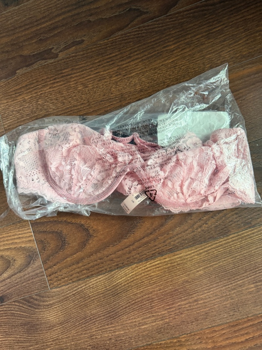 Victoria's Secret Blush Pink Lace Bra